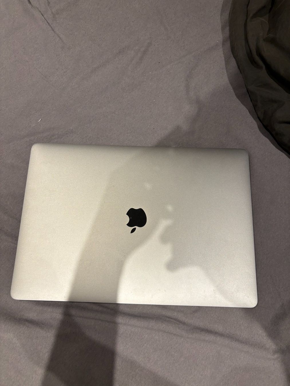 Mac Book Pro A1707 - Image 3
