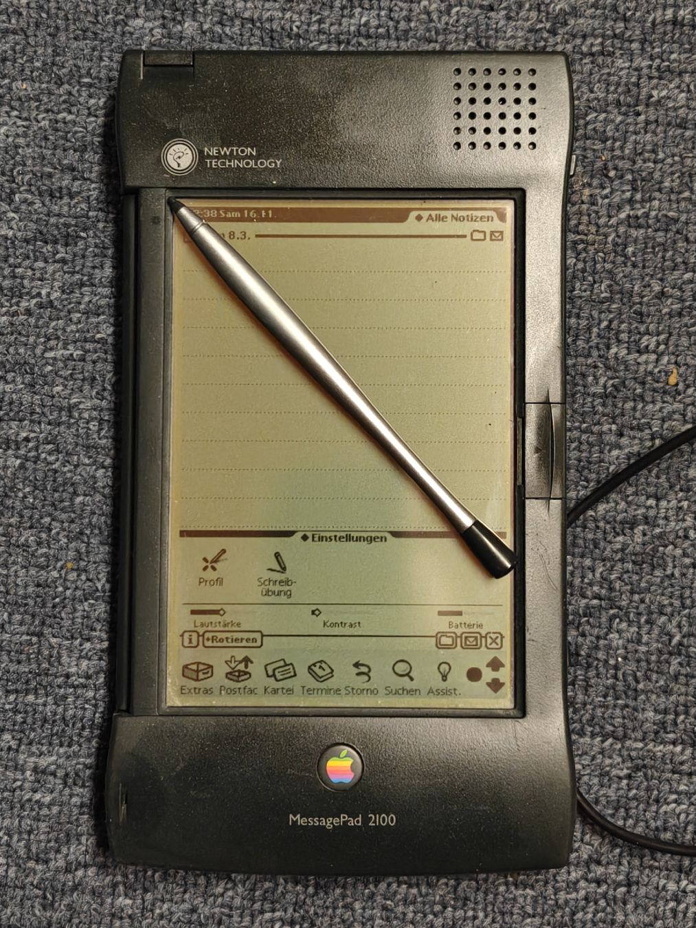 Apple MessagePad 2100, accessori inclusi - Image 3