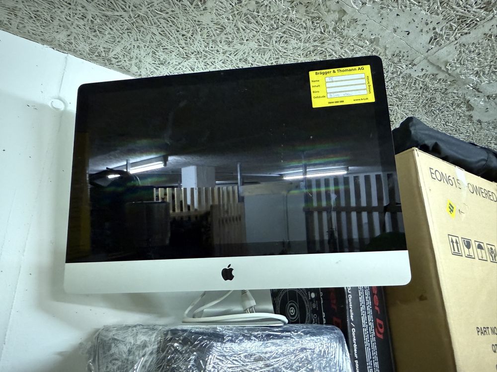 iMac 27-inch Intel Core i5, 8GB RAM, 1TB HDD, ottimo stato