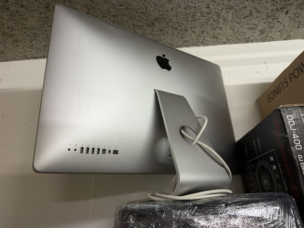 iMac 27-inch Intel Core i5, 8GB RAM, 1TB HDD, ottimo stato - Image 2