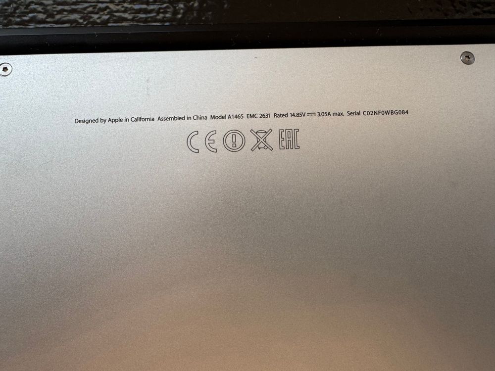 MacBook Air - Image 2