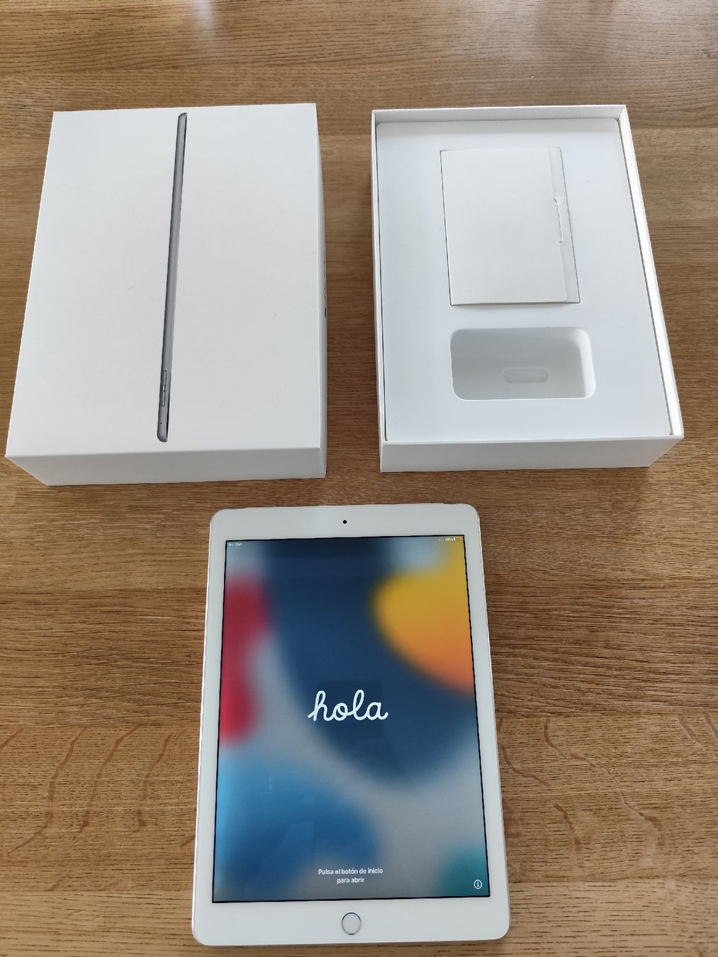 Apple iPad Air 2 Wi-Fi + Cellular, 128GB, argento - Image 1