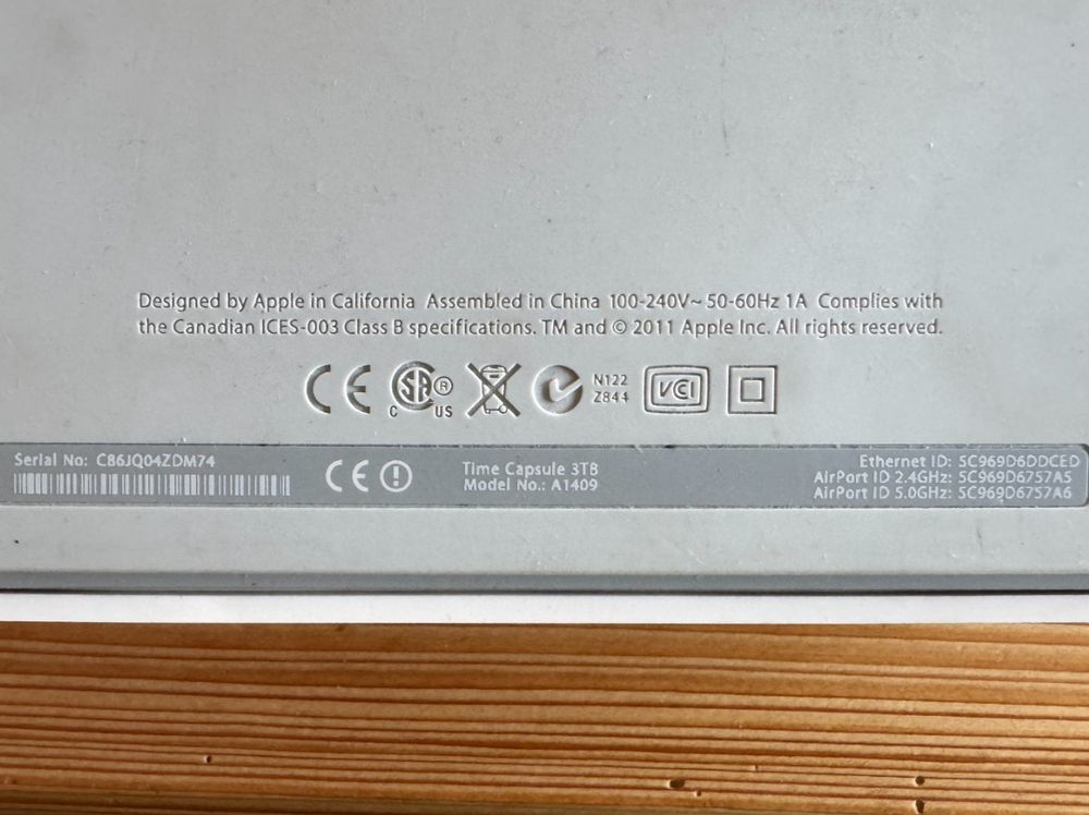 Apple Time Capsule 3TB (A1409) - Image 2