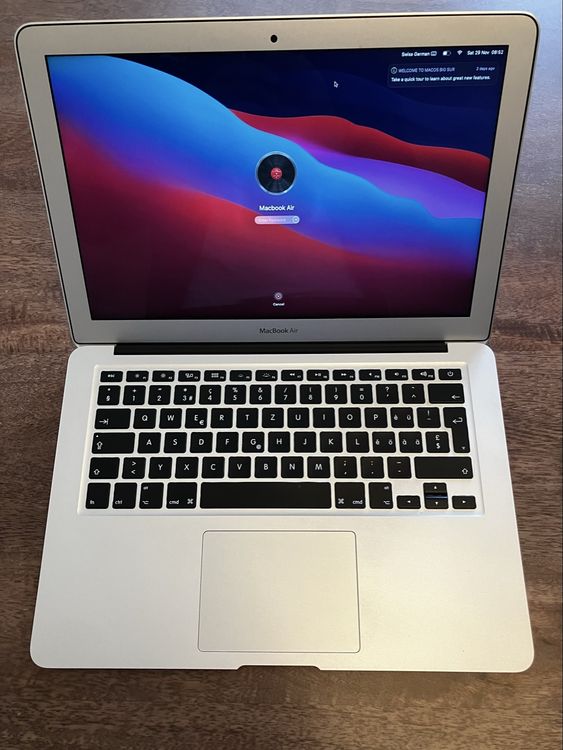 Apple Macbook Air 2017 | Intel i5 | 8 GB | 128 GB
