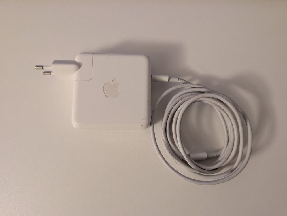 Adattatore di alimentazione Apple 61W USB-C incl. Cavo USB-C