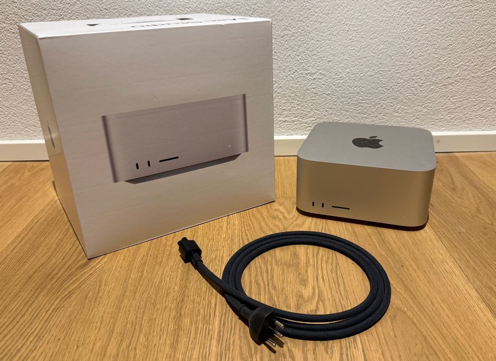 Apple Mac Studio (M1 Max, 64 GB, 1 TB)