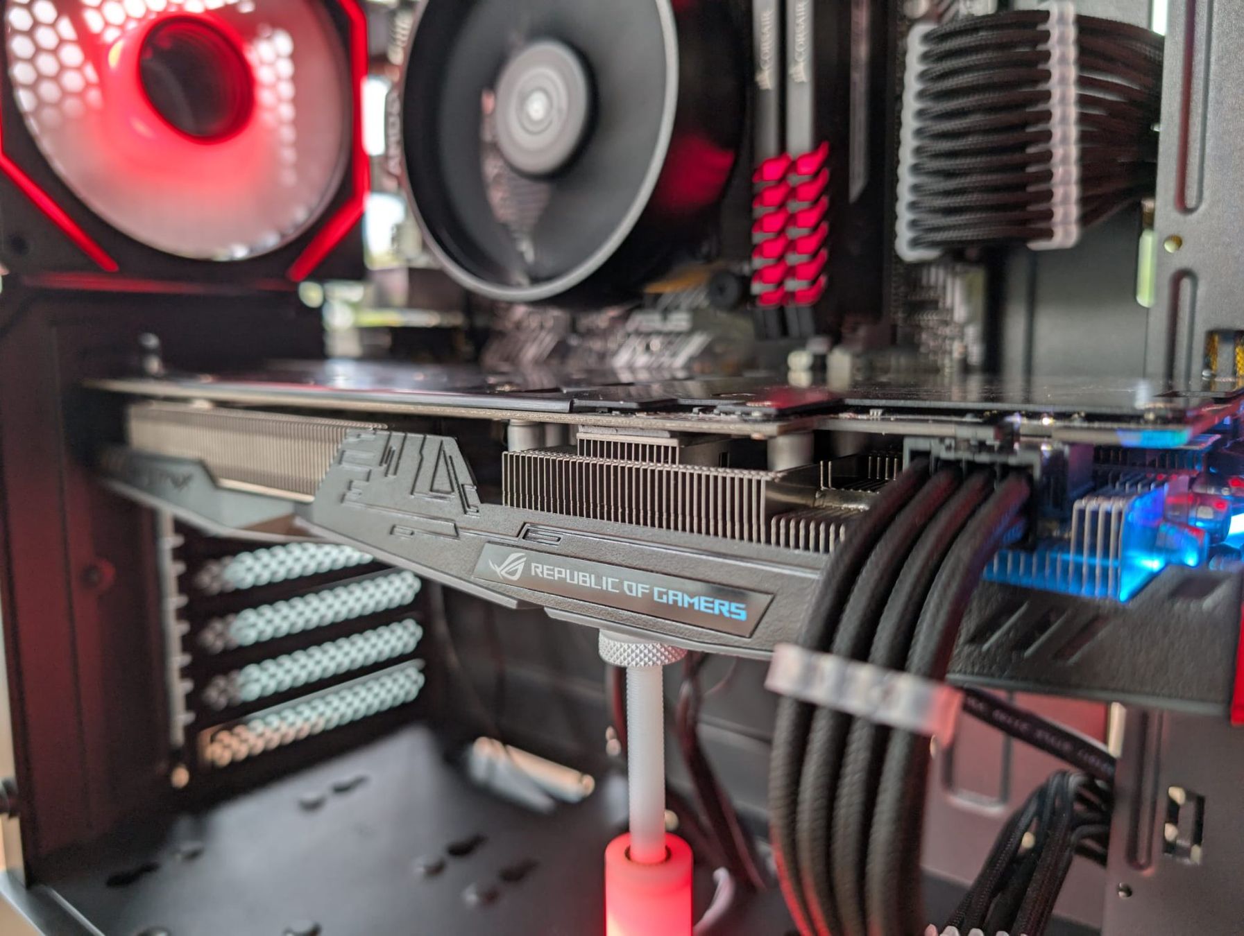Bellissimo PC da gioco RGB | Ryzen 5 3600 | 1060 Strix | 16GB RAM - Image 3