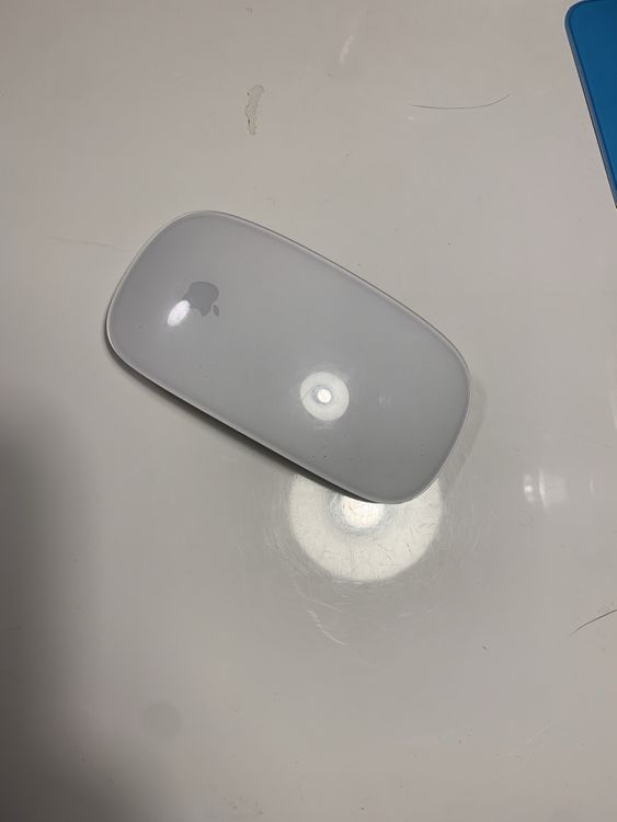 Apple Magic Mouse gen 1 - Image 2