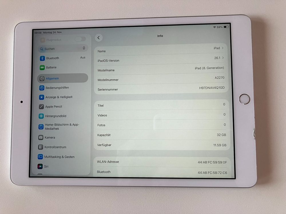 iPad 8. Generazione WiFi / 32GB / Modello A2270 - Image 2