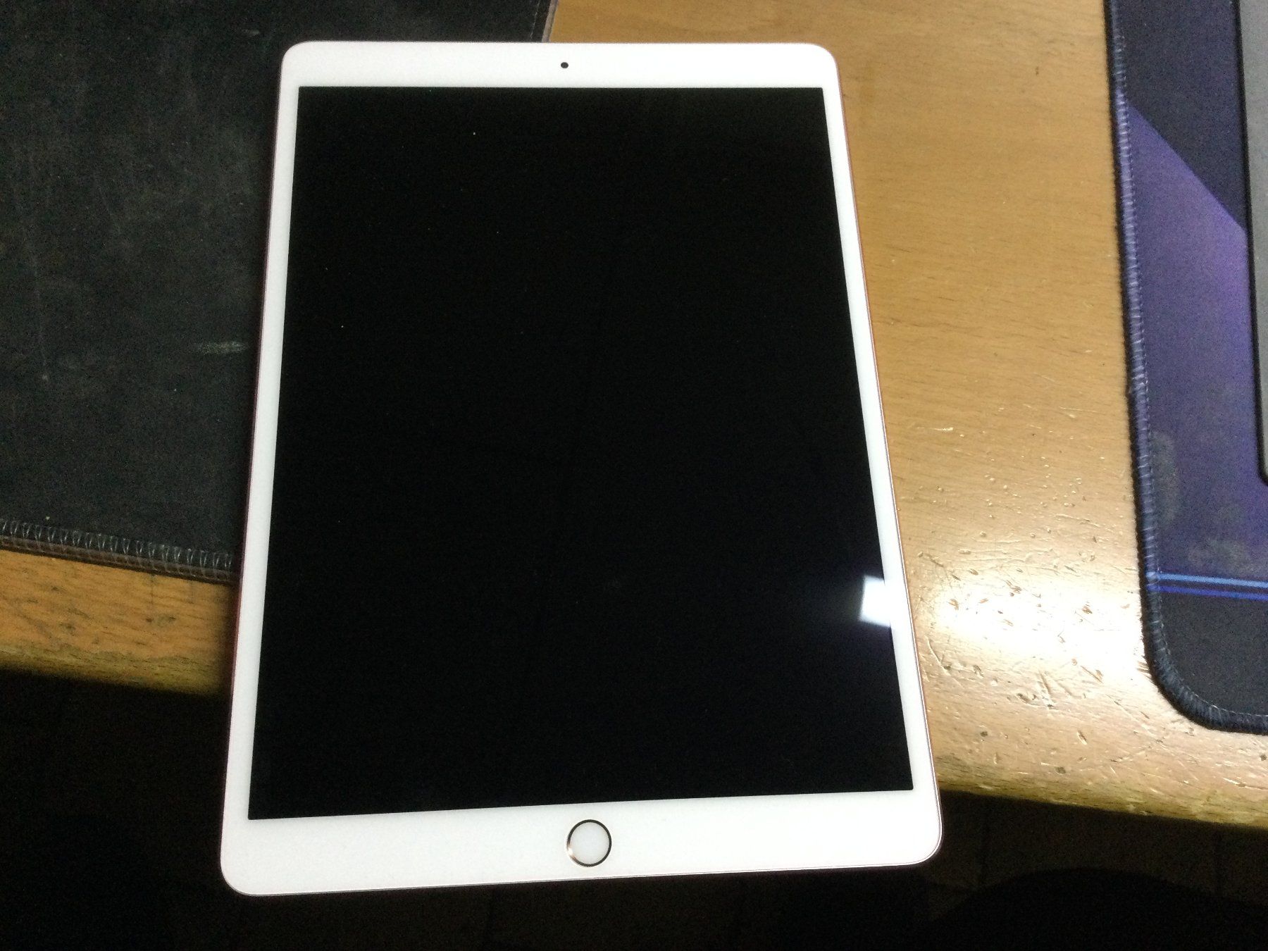 Ipad Pro 10,5 64Gb WI-FI A1701 - Image 1