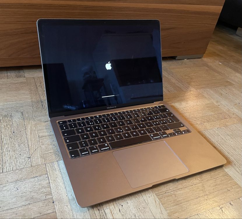 MacBook Air 2020 512GB 8GB RAM