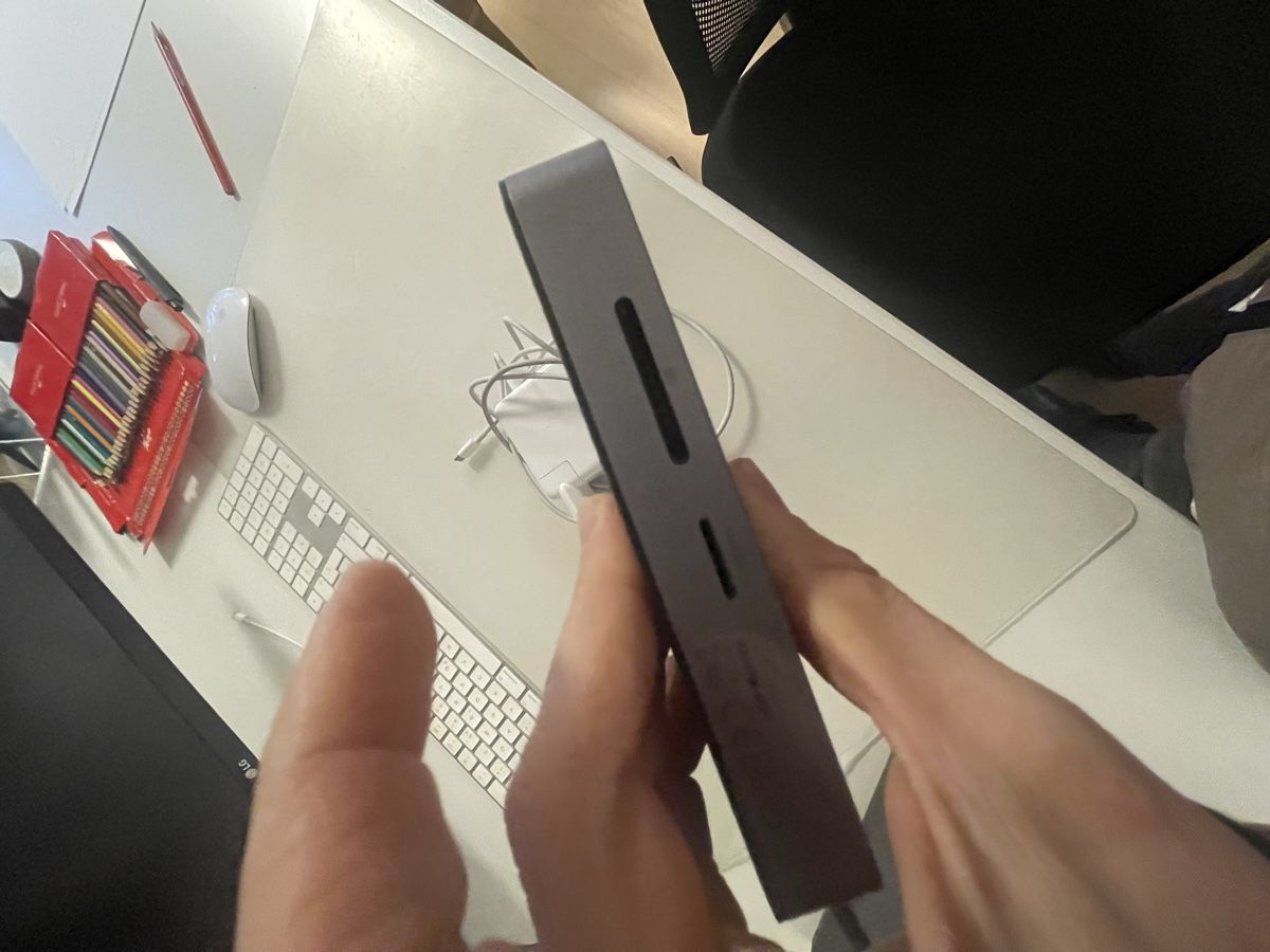 MacBook Pro M1 2020, 13 pollici, grigio spazio, veloce - Image 3