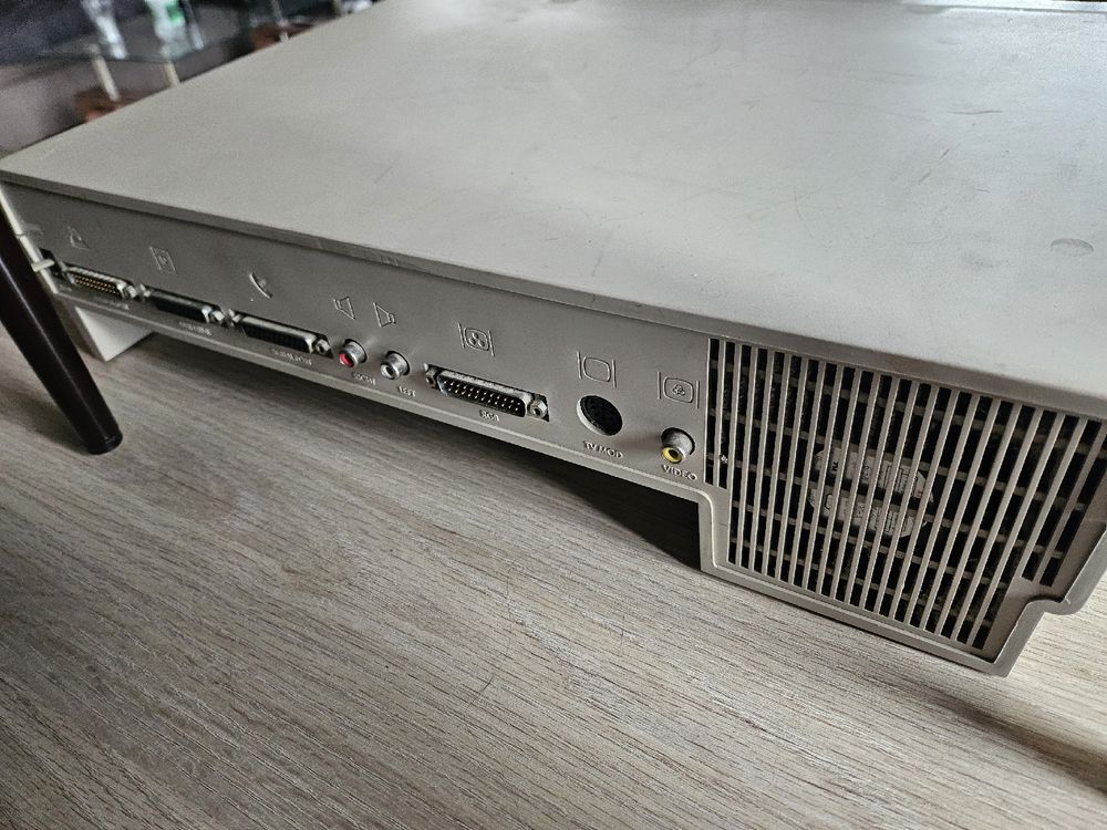 Amiga 1000 con tastiera e mouse - Image 2