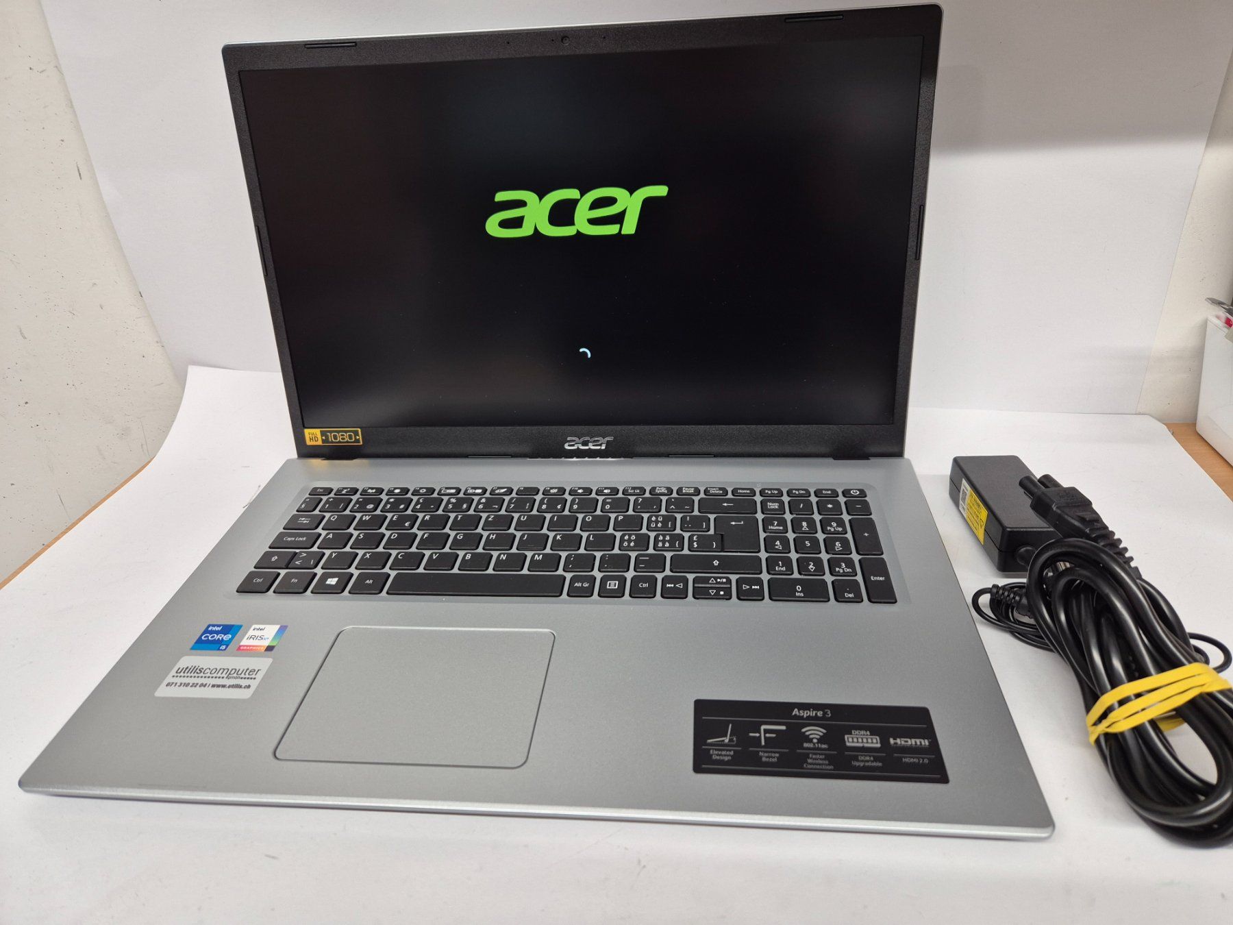 Notebook Acer Aspire 317 (anno di costruzione 2021) da 1 franchi - Image 1