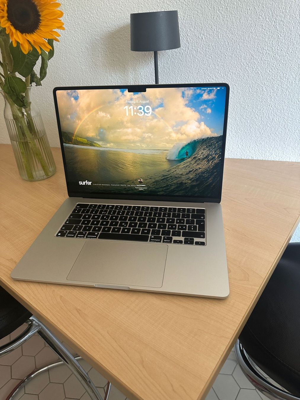 MacBook Air M2 15in 512 GB - Image 1