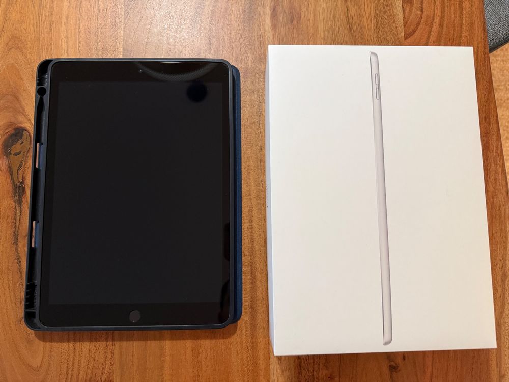 Apple iPad 9° Gen Wi-Fi (A2602) - Argento