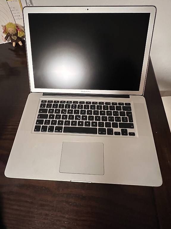 MacBook Pro 15 fine 2011 con difetto - Image 1