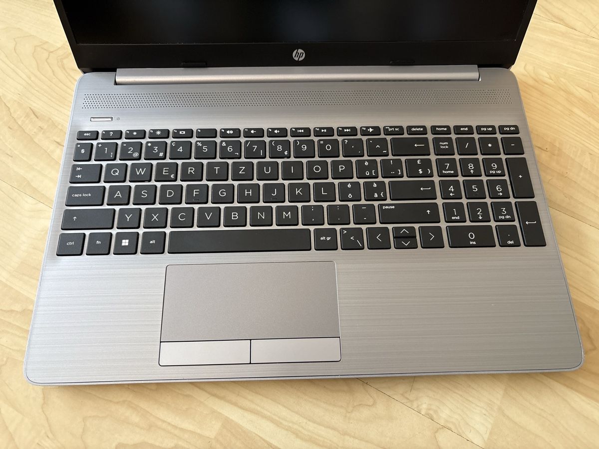 HP 255 G8, R5 5500U, 16GB, 512GB, W11 15.6" FHD 250 AG, HD CAM - Image 3