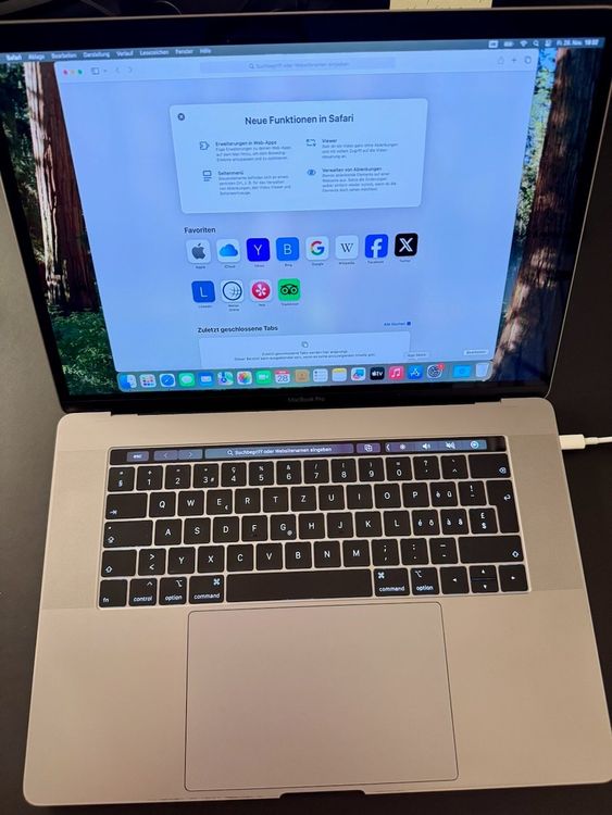 Apple MacBook Pro 15" Touch Bar, 2.9 GHz i9, 1TB, 32GB, 2018 - Image 2