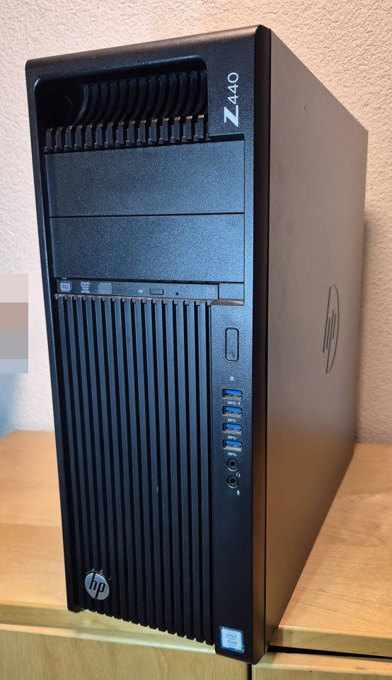 HP Z440 Workstation Xeon E5-2690 v4 con 128 GB di memoria - Image 1