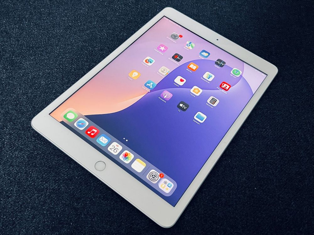 iPad 10.2 (7. Generazione) 32 GB argento – Super condizione!