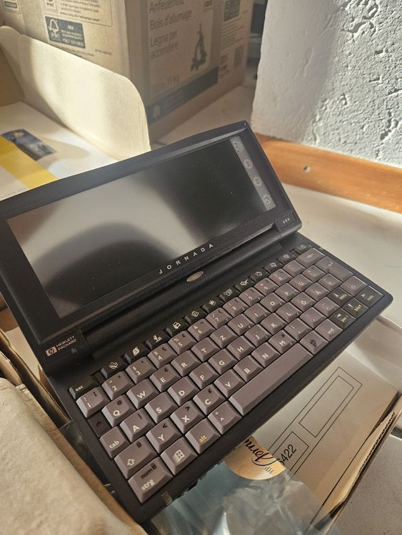HP Jornada 680e - Palmtop PC Vintage - Image 2