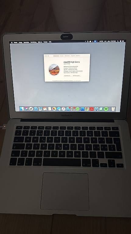 Macbook Air (13 pollici, inizio 2015) - Image 3