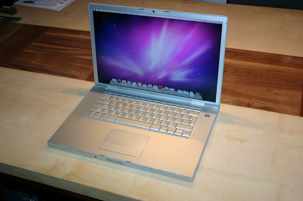 Macbook Pro 4,1 vintage con il raro OSX Snow Leopard - Image 2