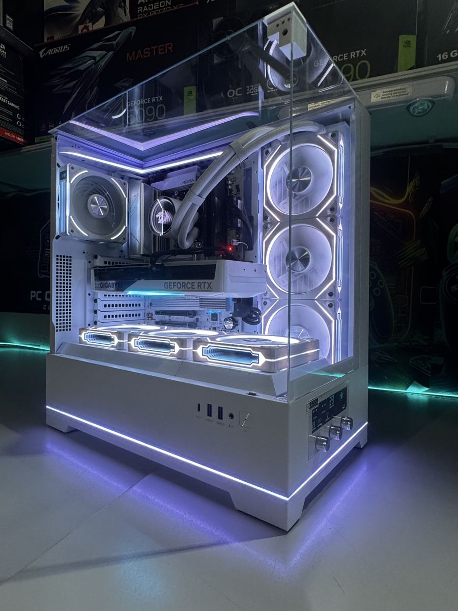 Gaming pc RTX 5070 Ti + Ryzen 9800x3D con 32 ram e 1tb - Image 3