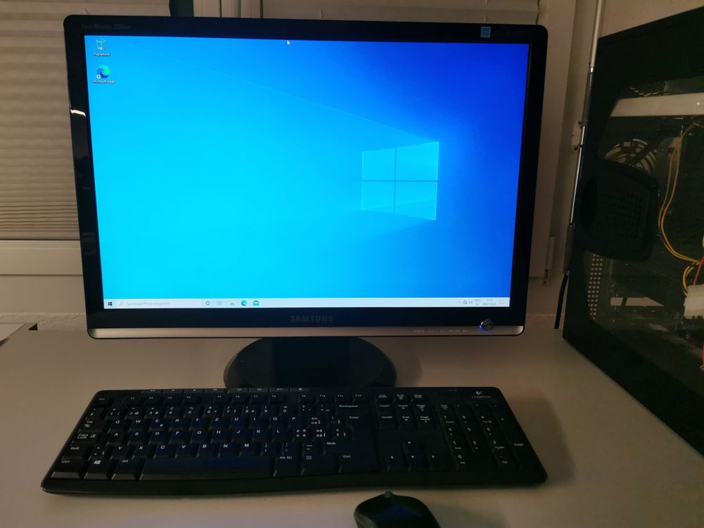 Computer - Image 2