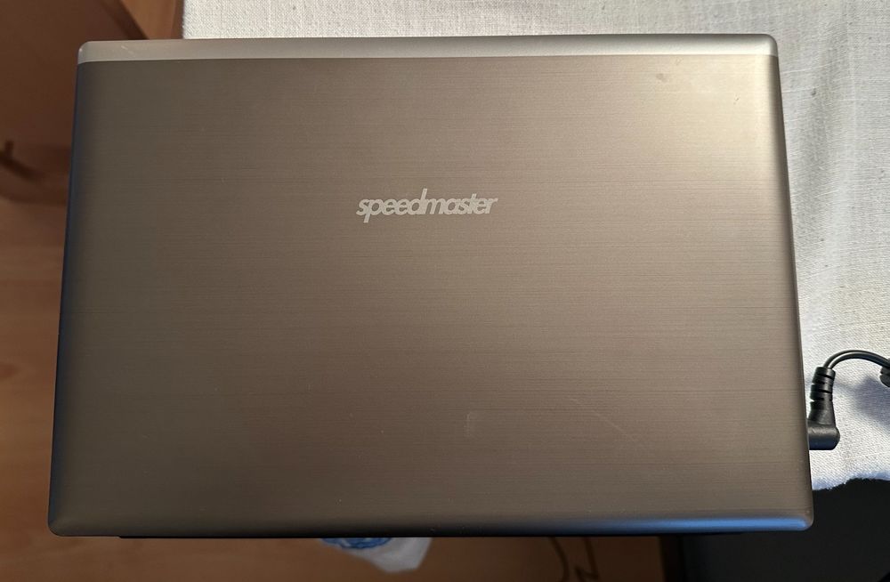 Speedmaster Mini Laptop - AMD A4 | 11" | Lubuntu 24.04 LTS - Image 2
