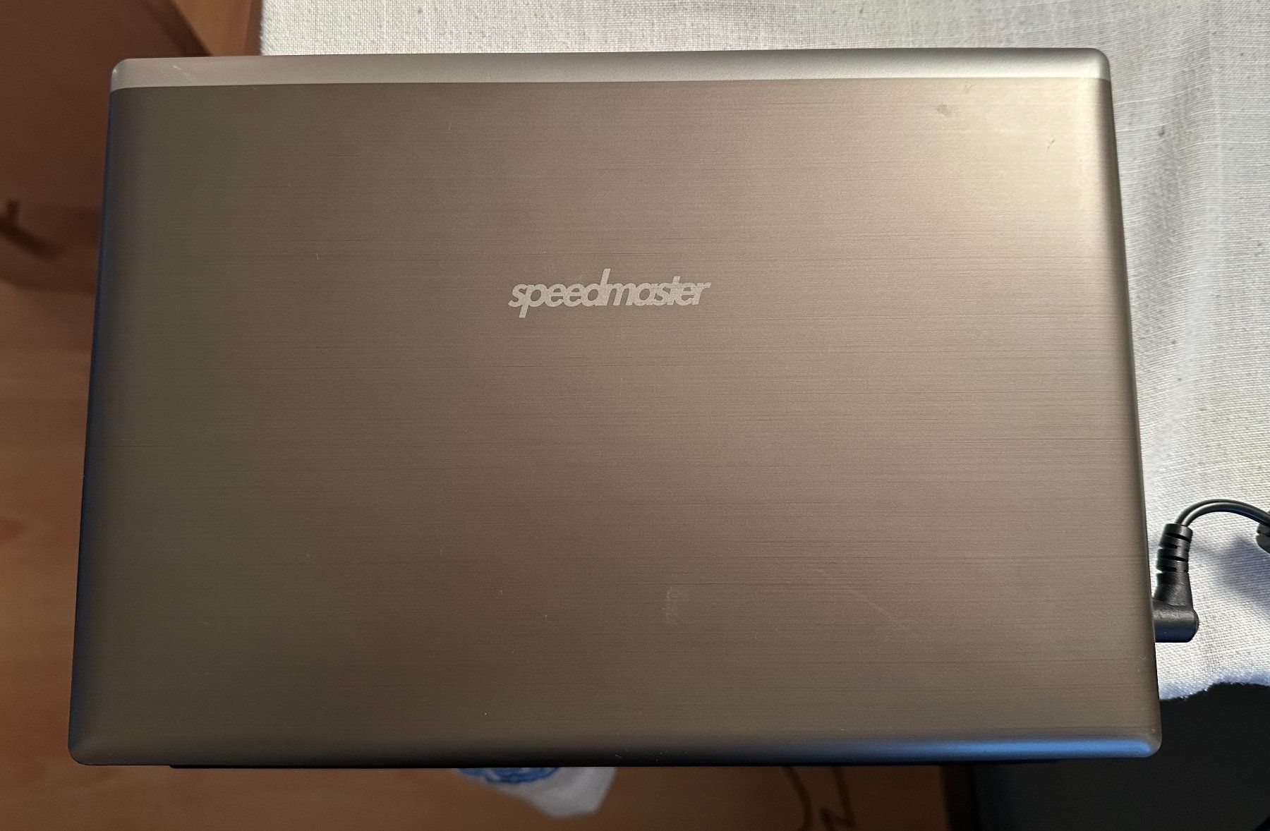 Speedmaster Mini Laptop - AMD A4 | 11" | Lubuntu 24.04 LTS - Image 3