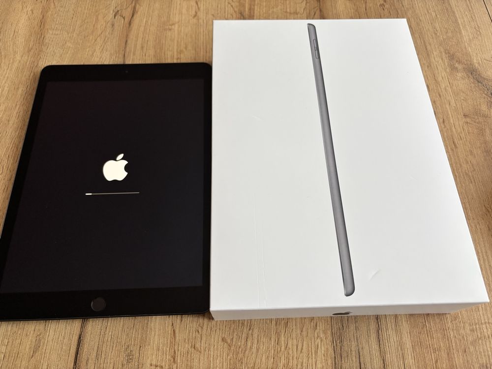 iPad 8° generazione 128g - Image 2