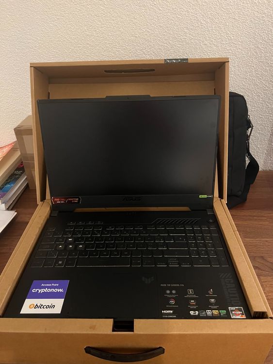 VENDITA del Black Friday! Laptop da gioco ASUS