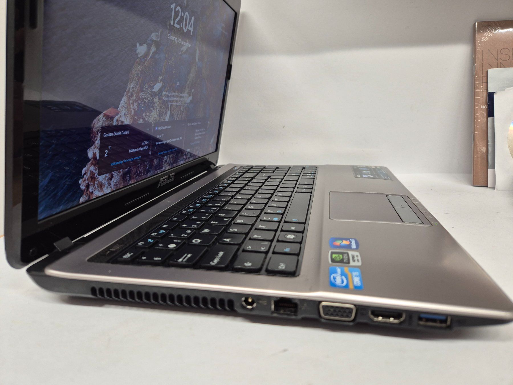 ASUS K53S Notebook mit Samsung SSD - Image 3