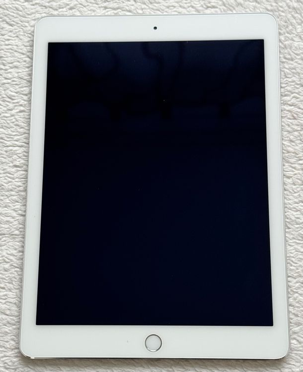 Apple iPad Air 2, 9.7 pollici, 64 GB, argento