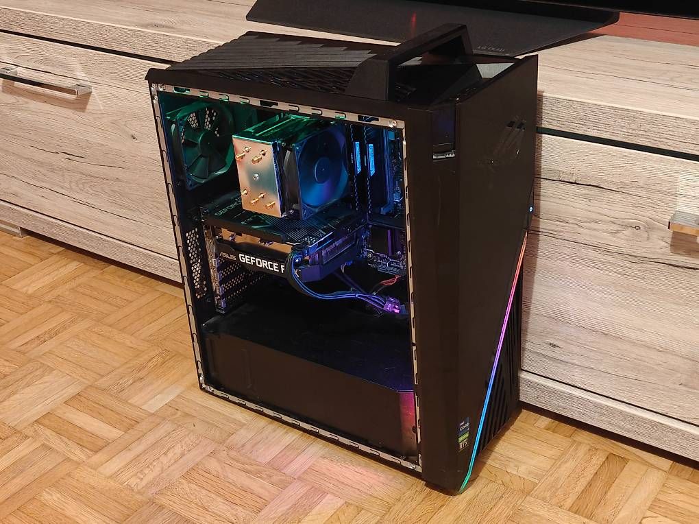 PC da gioco Asus ROG (i7-10700KF + 32GB + RTX 3060 12GB) - Image 3