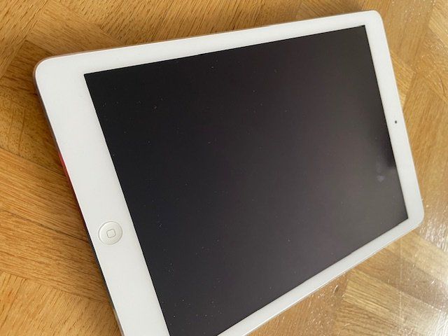 iPad Air Modello MD789FD/B (32GB)