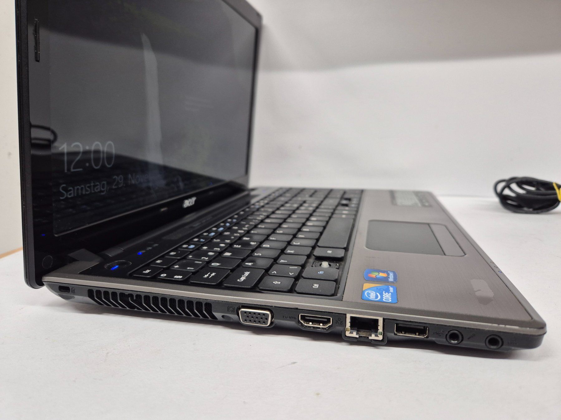 Acer Aspire 5820TG da 1 franchi - Image 3