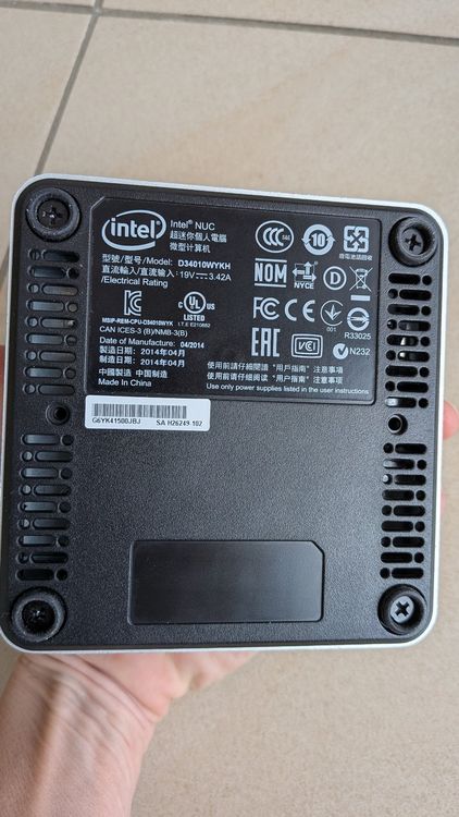 mini-PC Intel NUC D34010WYKH - Image 2