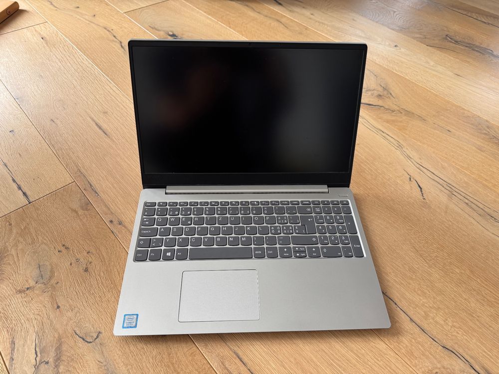 Lenovo Ideapad i7 (senza HD) con alimentatore