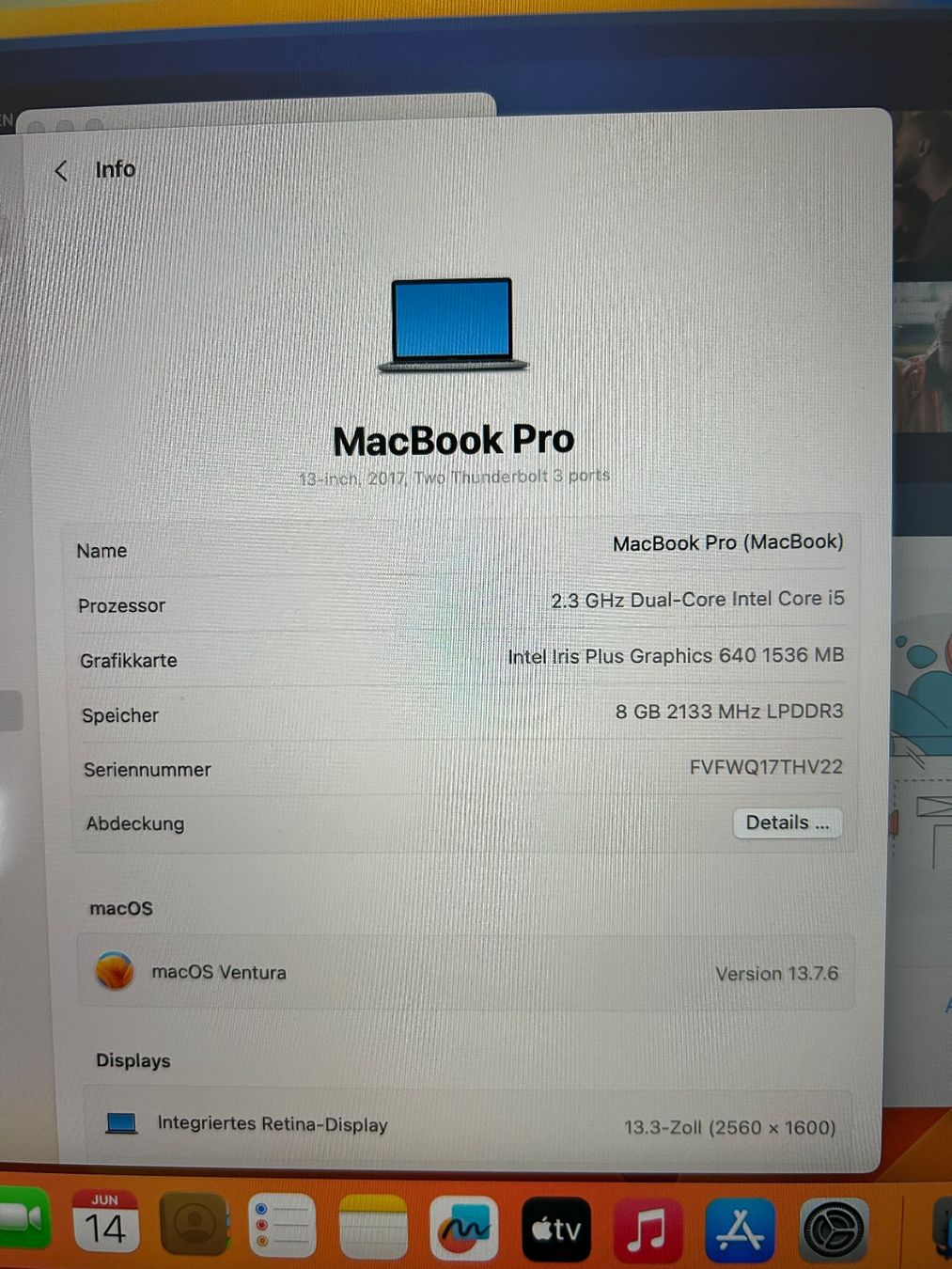 MacBook Pro 13,3“ (2017) Retina 2,3GHz Dual Core Intel i5 - Image 3