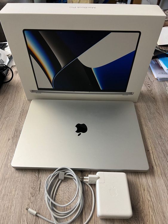 MacBook 2021 M1 Pro 16" 500GB SSD Nuovo Batteria