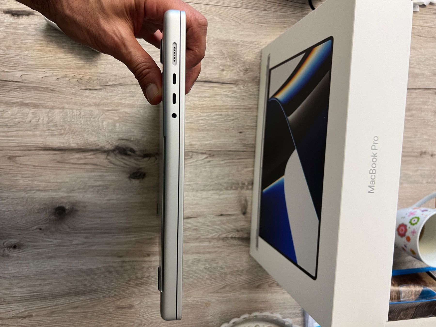 MacBook 2021 M1 Pro 16" 500GB SSD Nuovo Batteria - Image 3