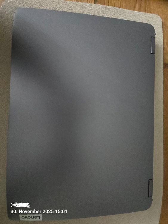 Lenovo IdeaPad Flex5 14ABR8 - Image 2