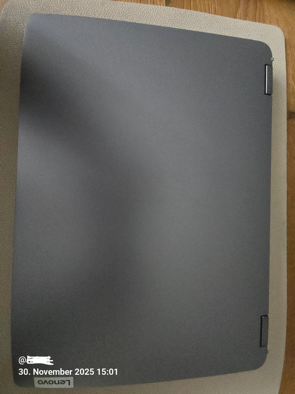 Lenovo IdeaPad Flex5 14ABR8 - Image 3
