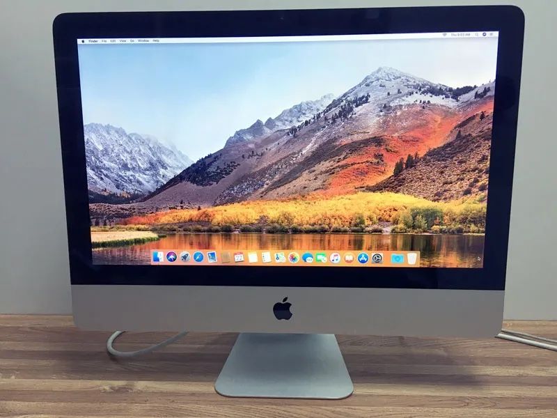 iMac 21.5” (fine 2009) – 3.06 GHz | 4 GB di RAM | 500 GB – buono - Image 1