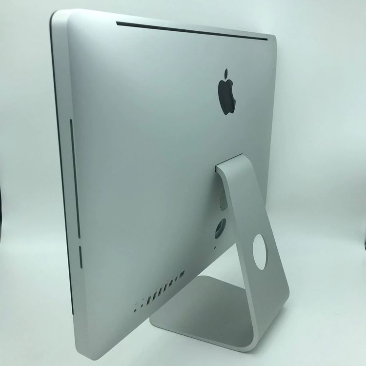 iMac 21.5” (fine 2009) – 3.06 GHz | 4 GB di RAM | 500 GB – buono - Image 2