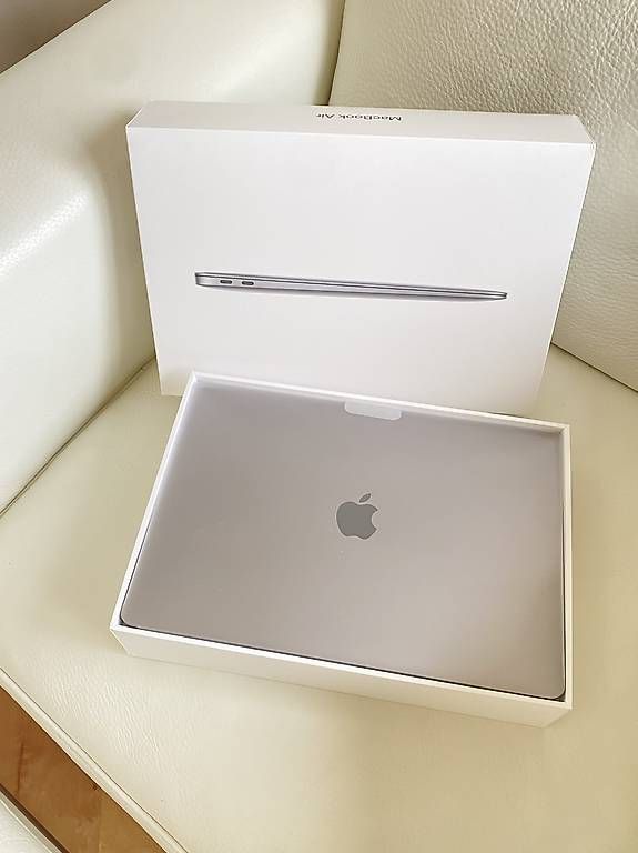 MacBook Air 13" (2018) / 512GB - Image 1