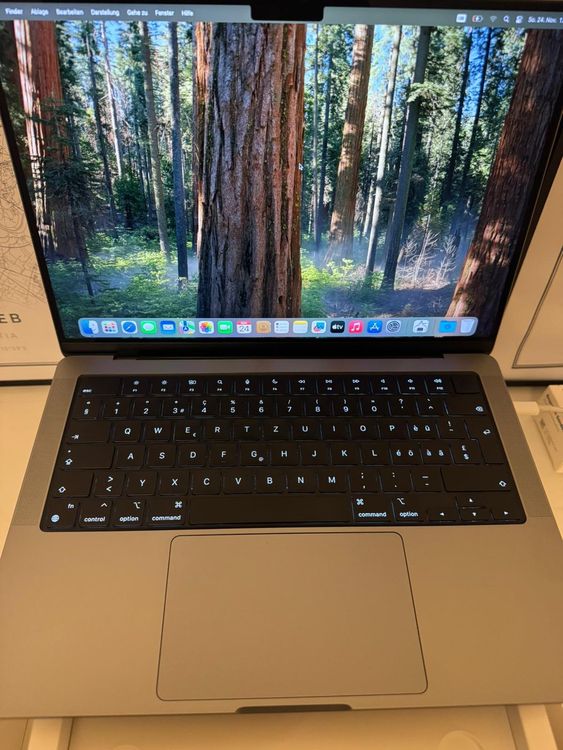 Apple MacBook Pro 14", M1 Pro, 32 GB, 1 TB, CH
